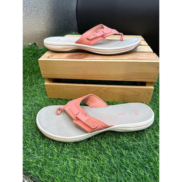 Cloudsteppers by Clarks- Coral/Grey Sandals- Size 9W - Picture 3 of 10
